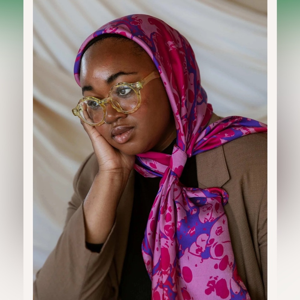 Vela Scarves No tags but unworn Lava Lamp Square hijab 39x39”